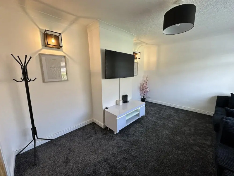 Charming Haven House Right Next To Moss Bank Park