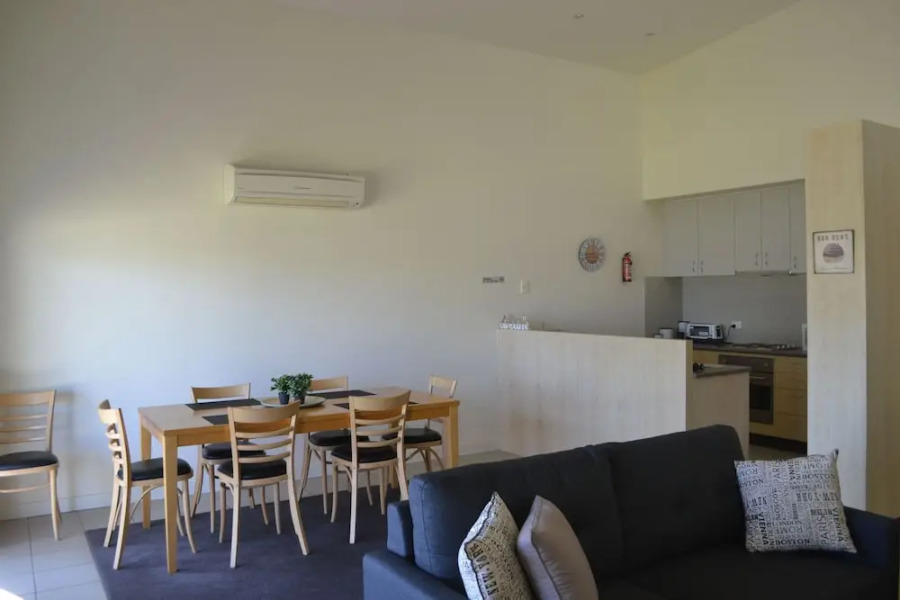 Grange Water View Yarrawonga