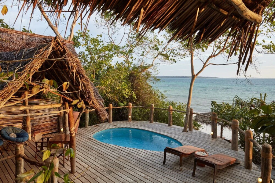 Fundu Lagoon Lodge