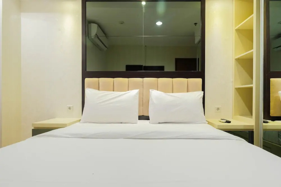 Luxurious and Comfy 2BR Cinere Bellevue Suites Apartment