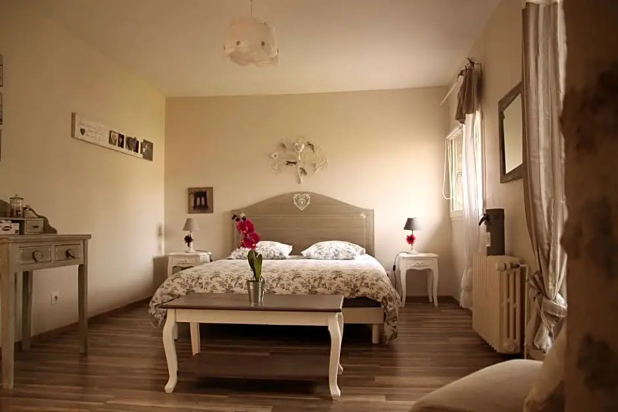 Gite - a L'ombre du Teil