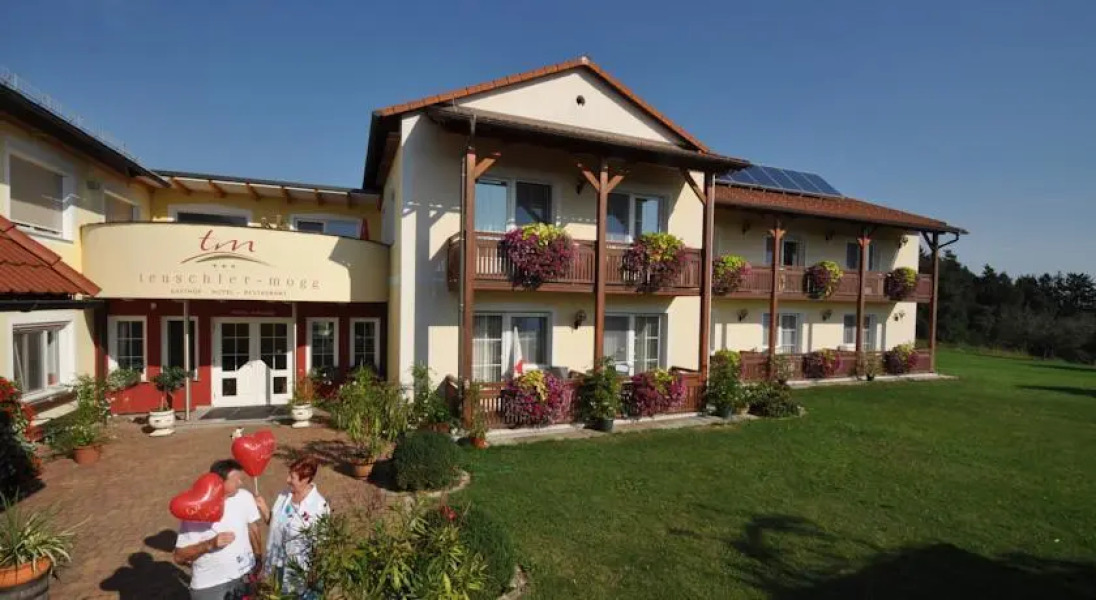 Hotel-Restaurant Teuschler-Mogg
