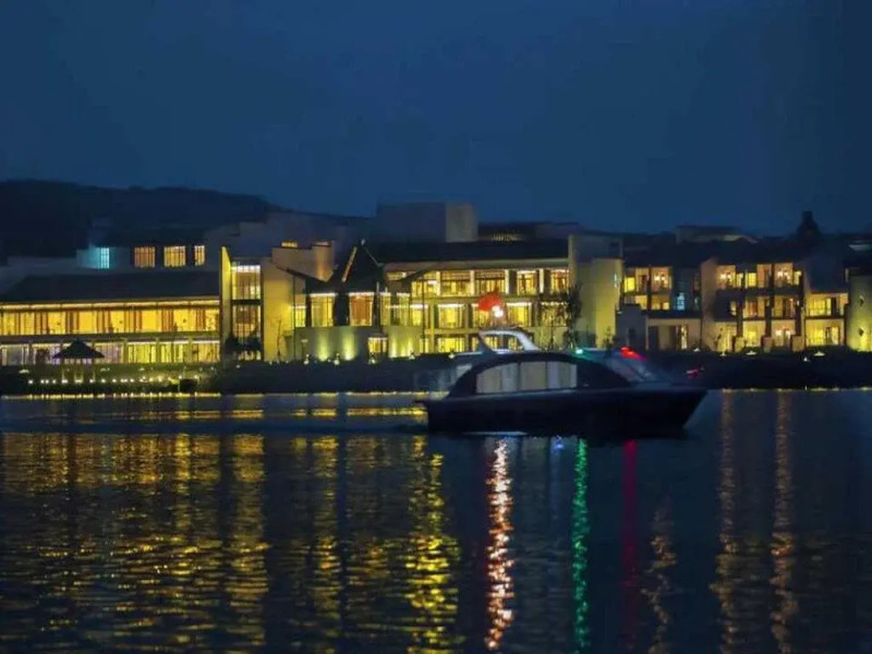 Jinling Resort Tianquan Lake