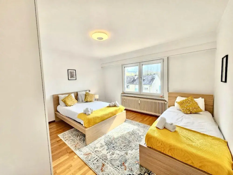 Charming 3 bedrooms with a cozy terrace