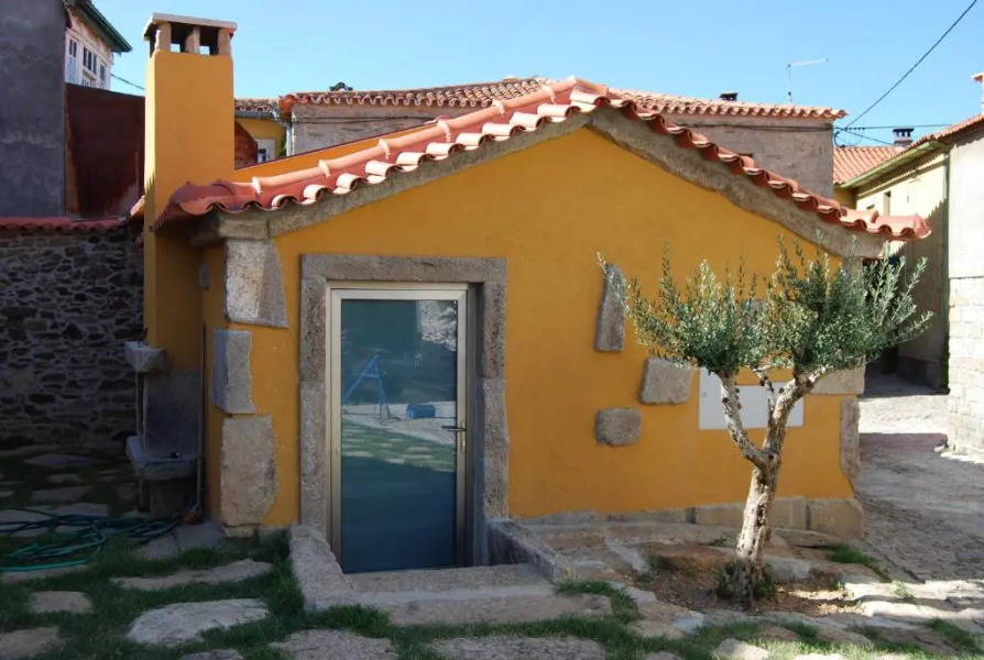 Curral de l Tiu Pino