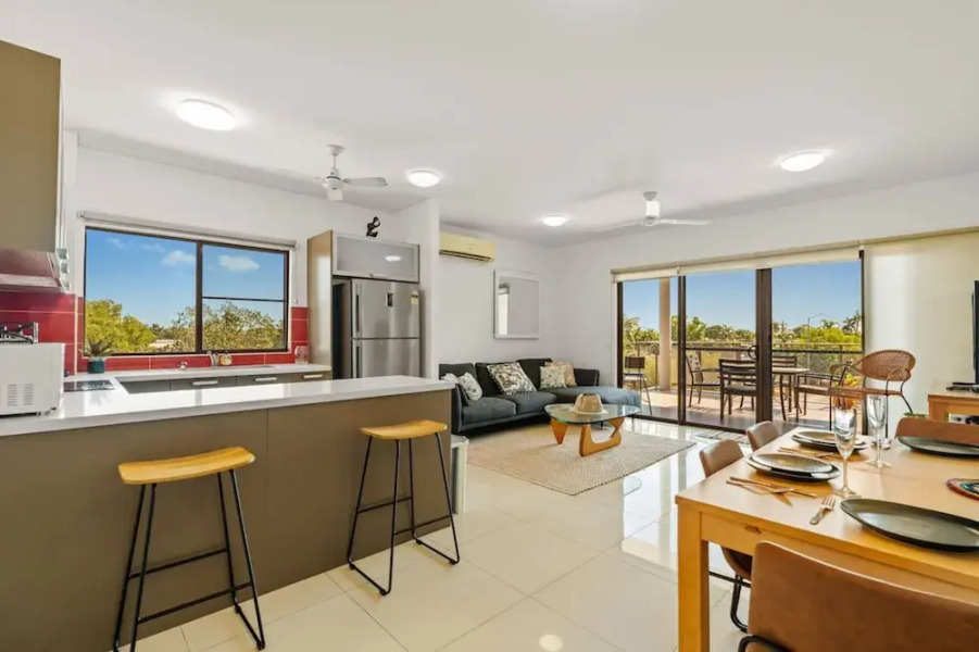 Yanti at Nightcliff Foreshore Pool Shops Cafe