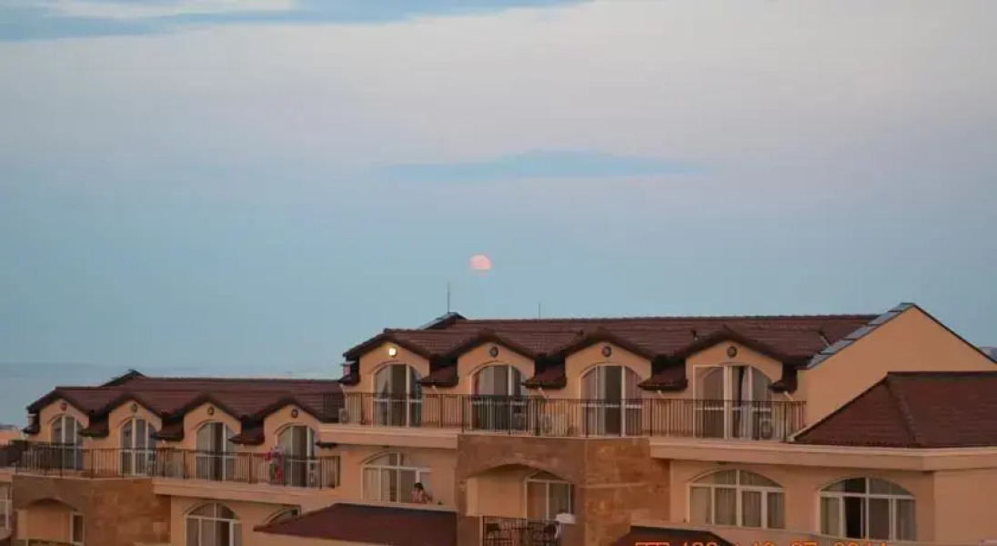 Sunny Island Chernomorets