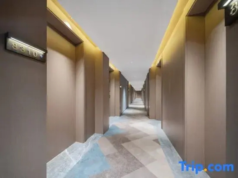 Yashu International Hotel