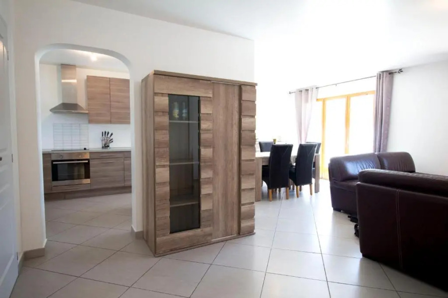 Jolie Maison avec piscine à 10min d’Aix enProvence