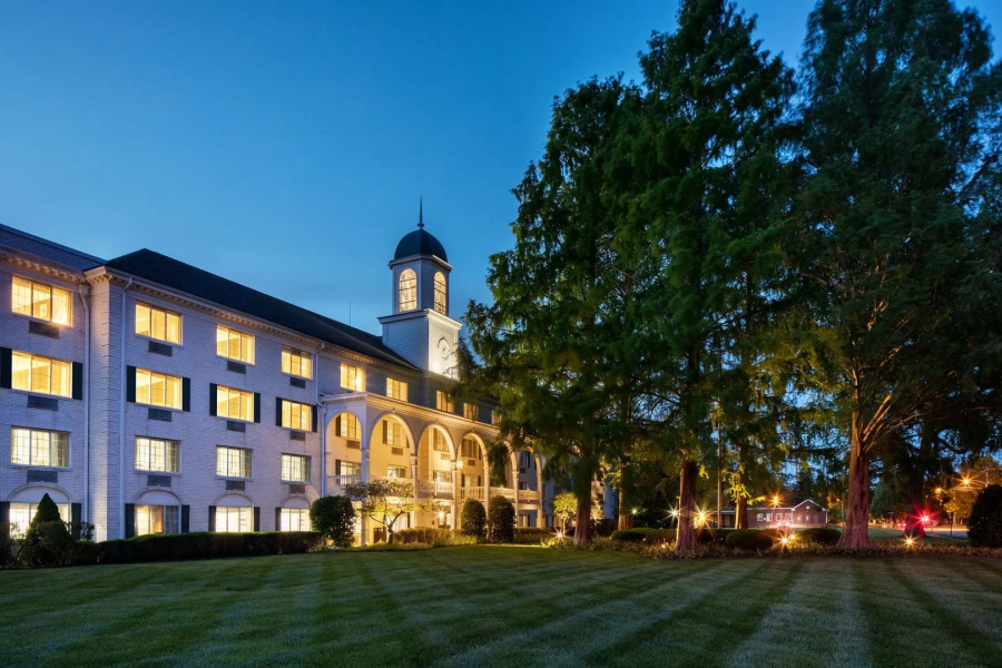 Madison Hotel