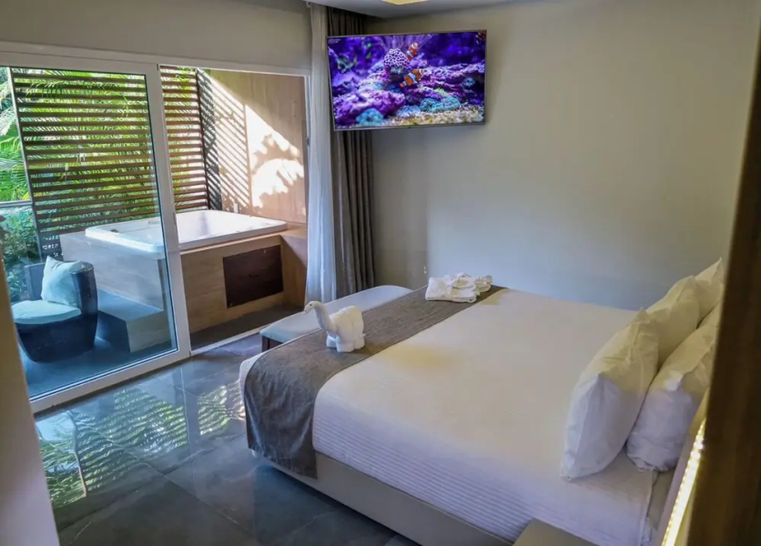 Luxurious Apartments With BBQ Pool Garden Jungle View