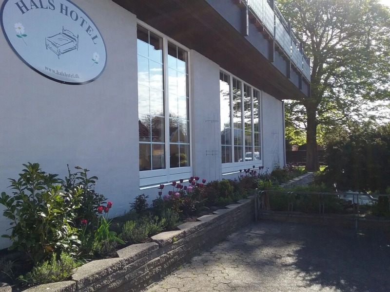 Hals Hotel