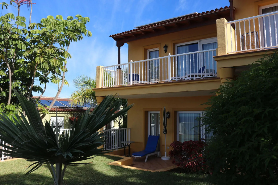Aparthotel Vistamar
