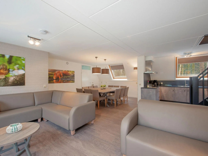 Detached Villa with 4 Bathrooms near Vrachelse Heide