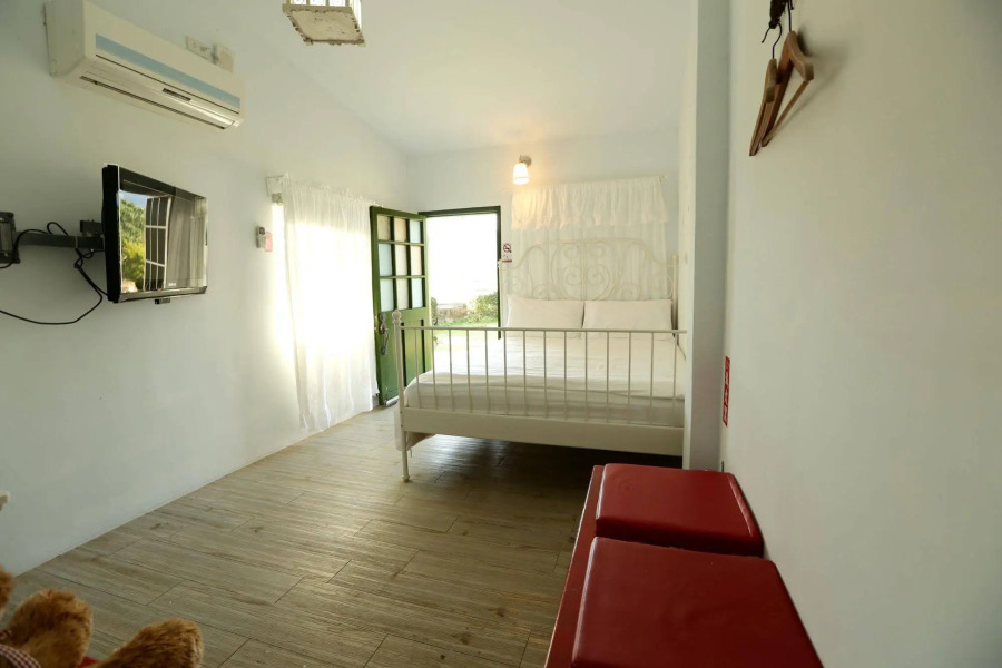 The Rainbow Bed and Breakfast