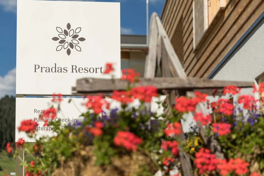 Pradas Resort Brigels