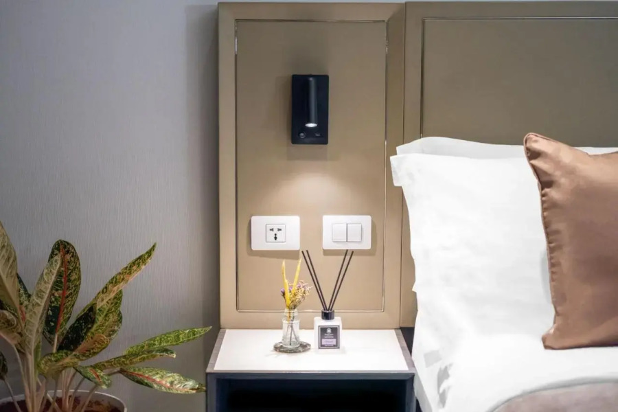 Newport Stay by Runway Manila & Attractions