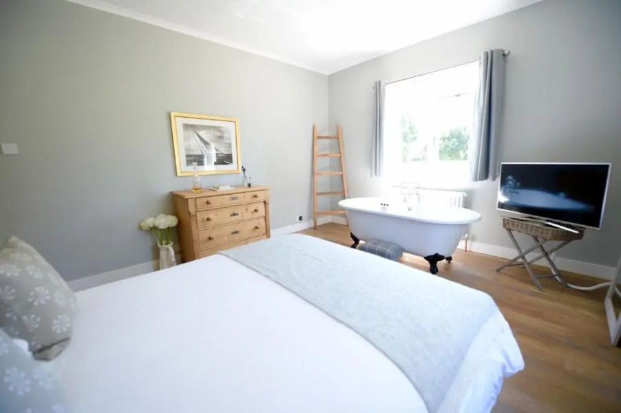 Pinkmead Estate And Vineyard