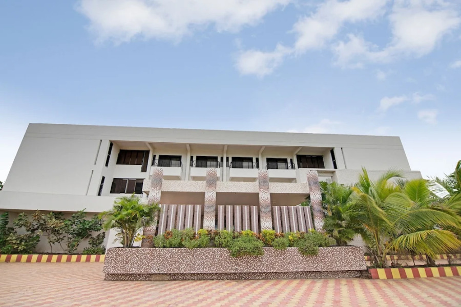 Capital O 48876 Shri Saibaba Satsang Mandal