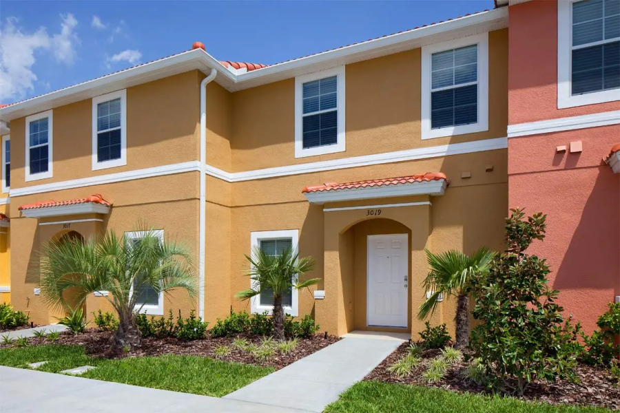 Encantada Resort Vacation Townhomes by IDILIQ