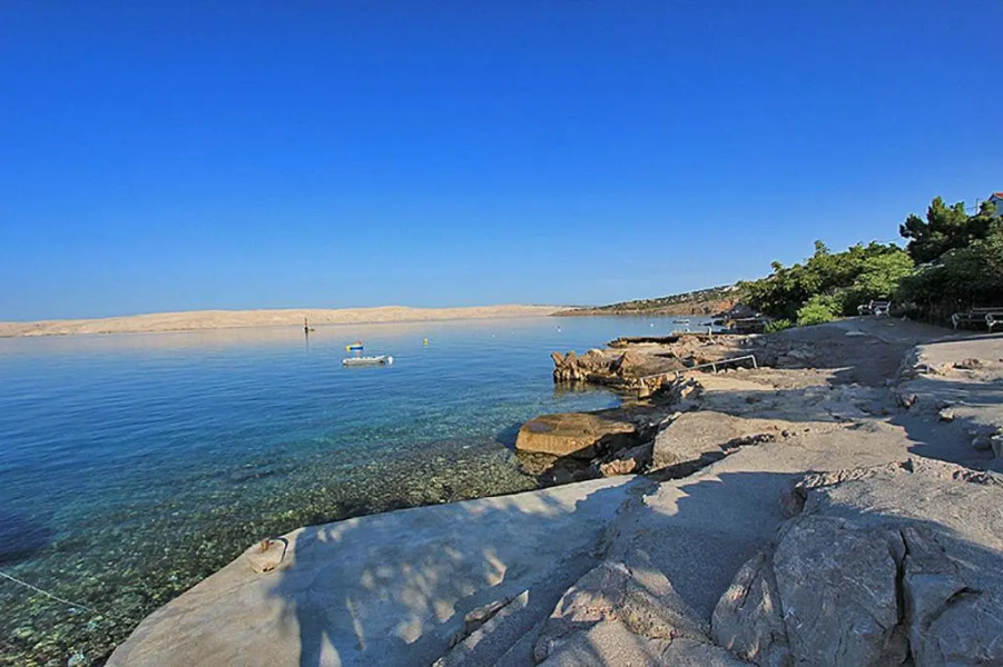 Beachfront Apartments Anita with heated Pool