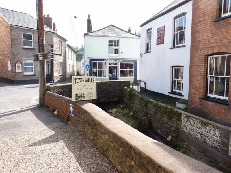 Town Mills B &B