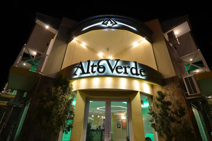 Alto Verde Suite And Apart
