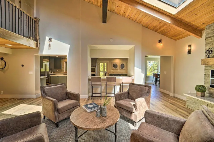 Hot Tub, Pool Table: Luxe Reno Chalet w/ Mtn View!