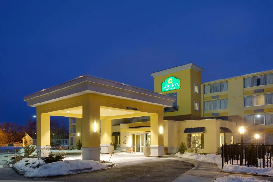 Hampton Inn Manchester Downtown