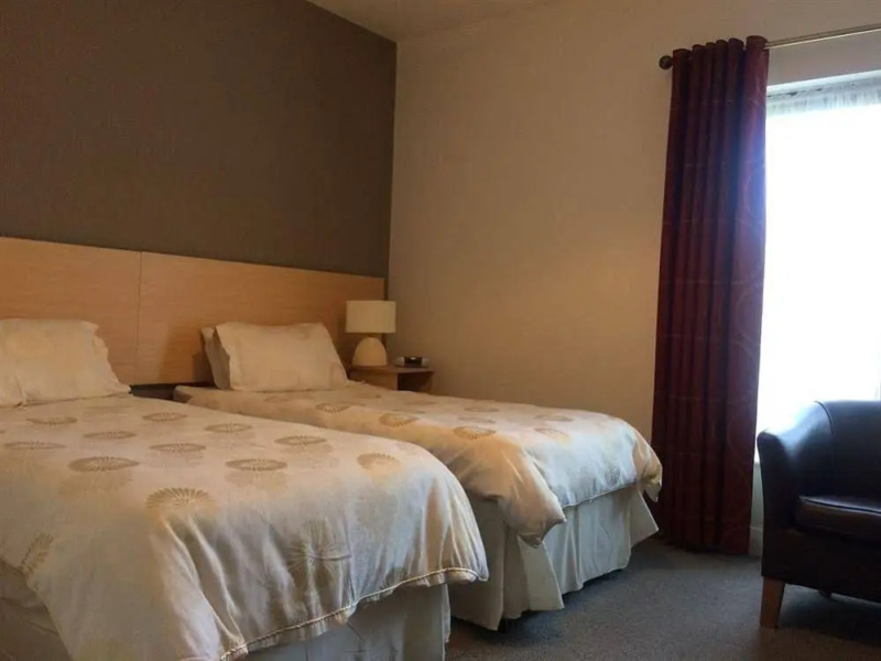 Glendarragh Valley Inn