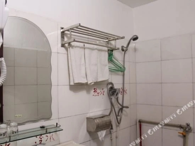 凤凰保全客栈