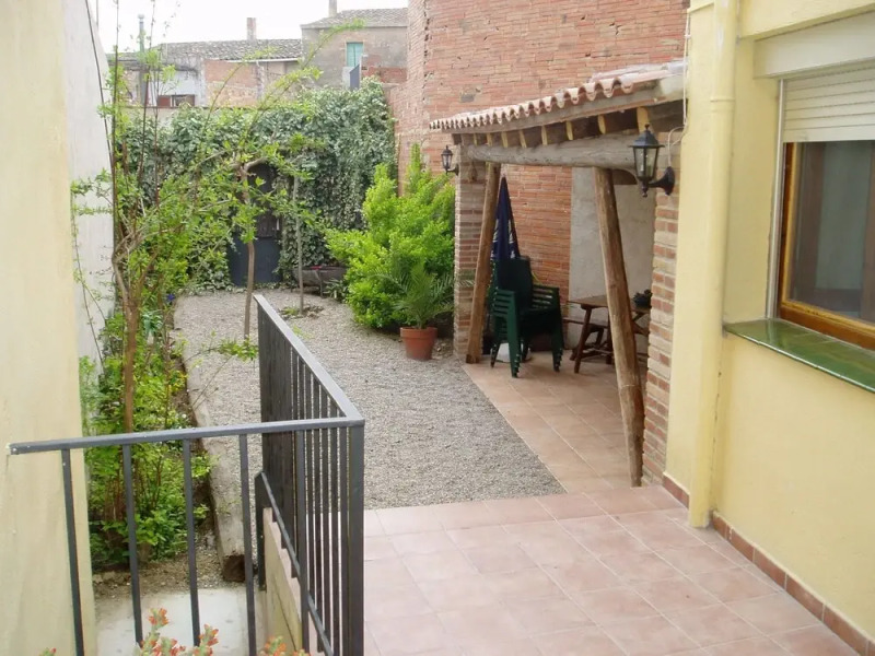 Rural House in Nulles Centre