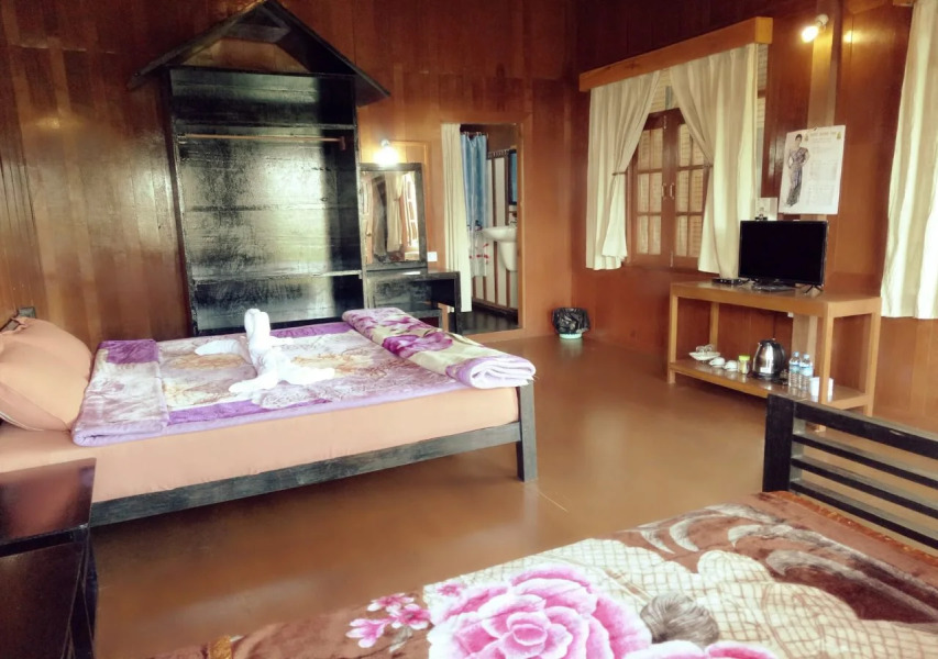 Weaver's Boutique Homestay