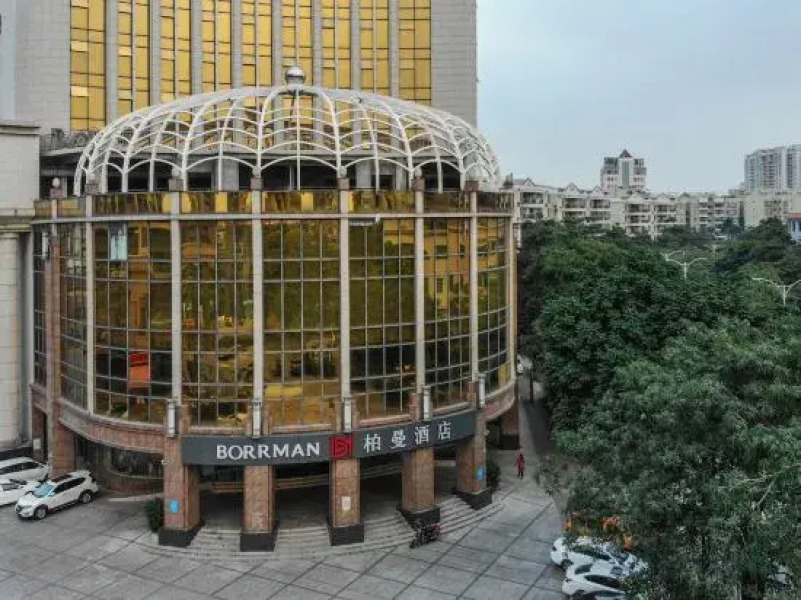 Huajian International Hotel