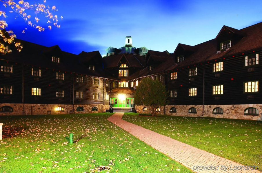 Fairmont Le Chateau Montebello
