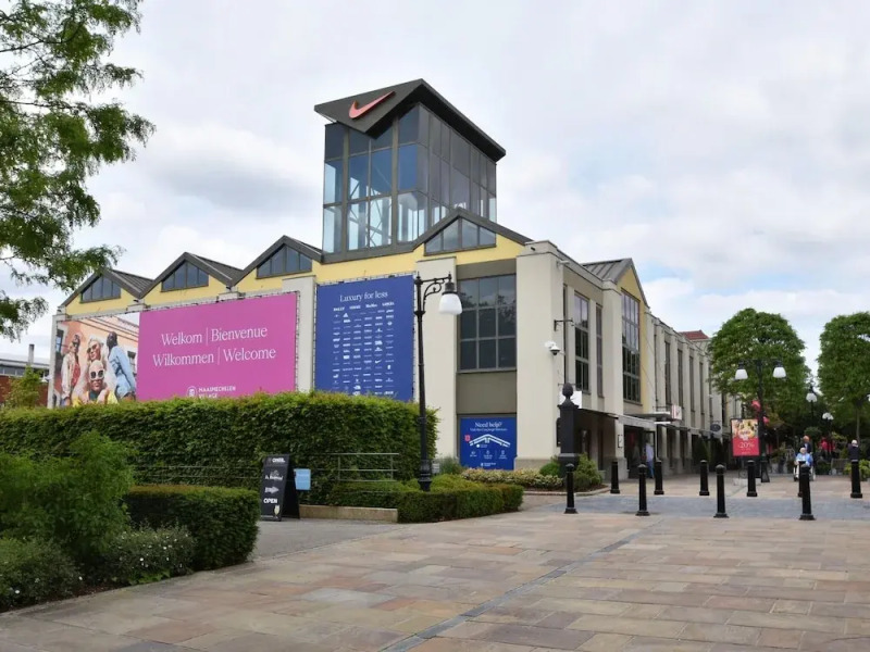 Modern Holiday Home in Maasmechelen With Sauna