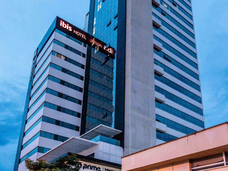 Ibis Palmas Avenida JK