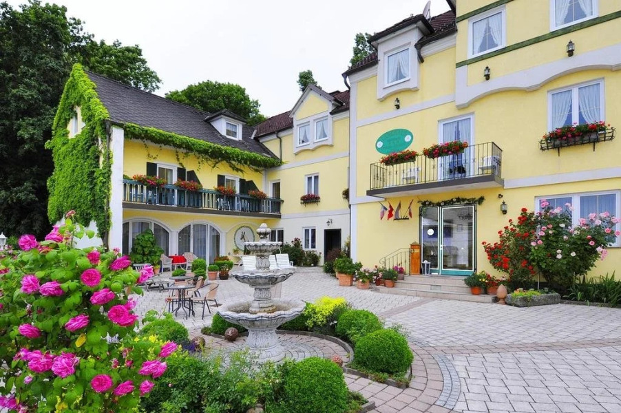 Landhotel Donautalblick
