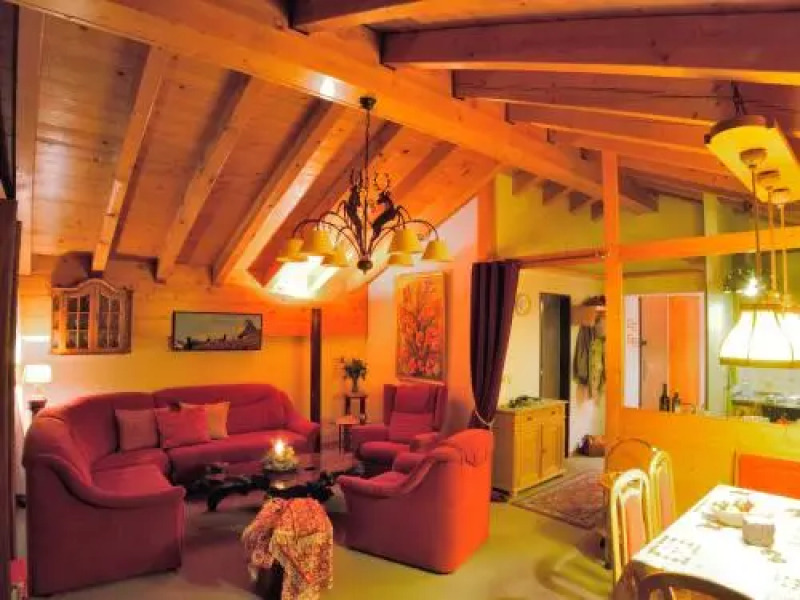 Cosy 3.5 Pièce À Täsch