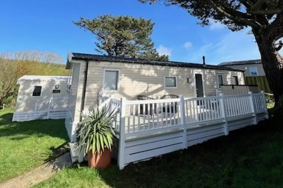 Caravan at Newquay Bay Resort - 3 Bedrooms