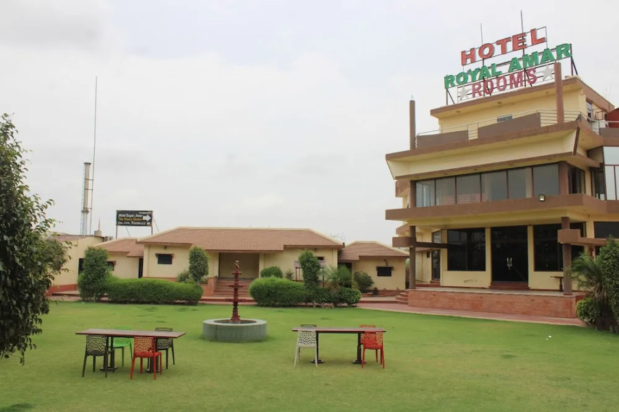 Hotel Royal Amar