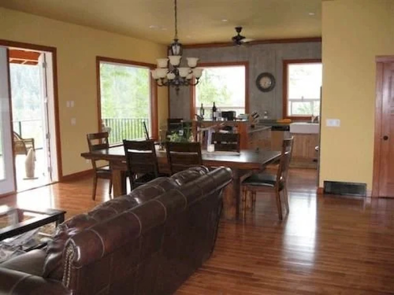 Owlhead Creek Bed & Breakfast