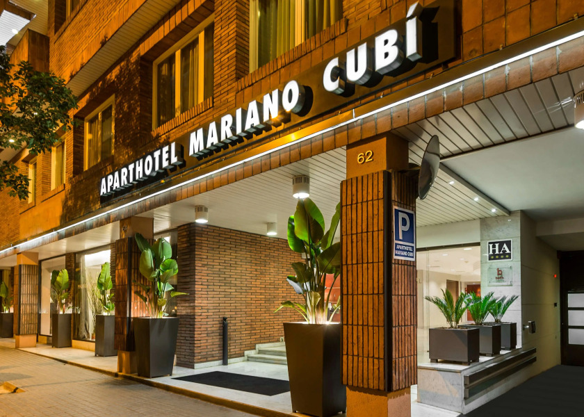 Aparthotel Mariano Cubi Barcelona