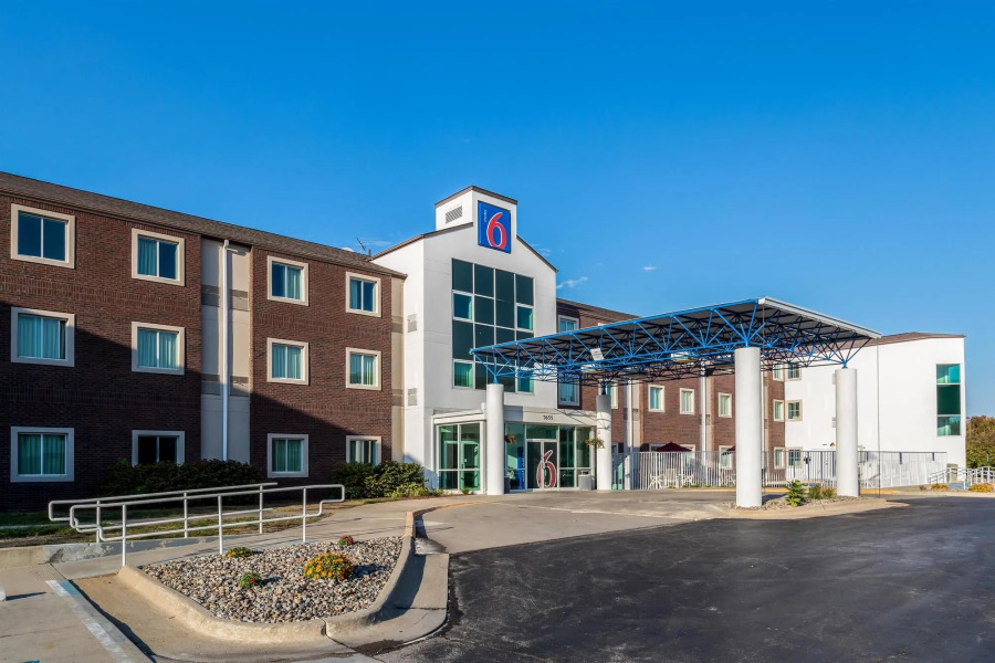 Motel 6 West Des Moines, IA
