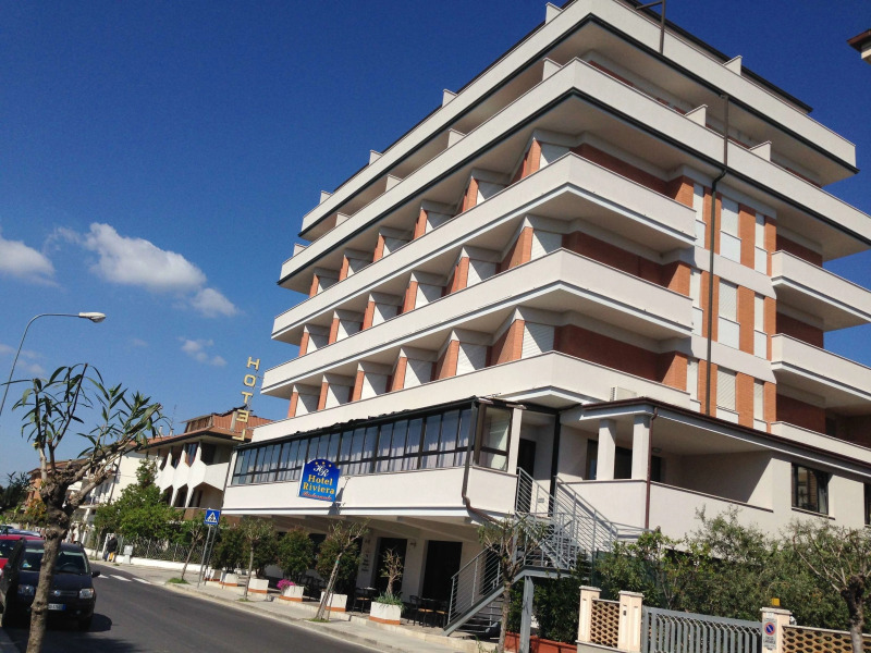 Hotel Riviera