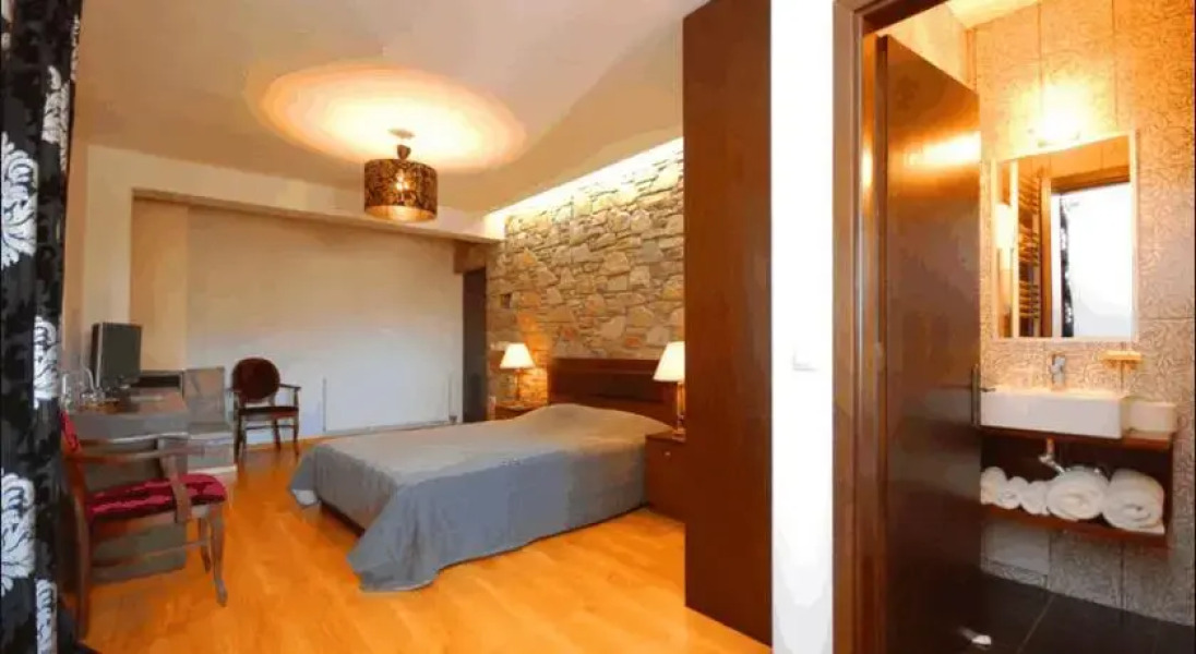 Aristomenis Stone Houses