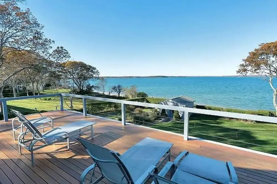 Sunset Villa by Rove Beachfront w Deck Pool