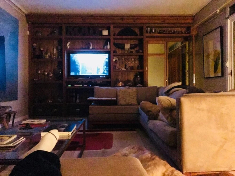 Deaf twins bed/breakfast