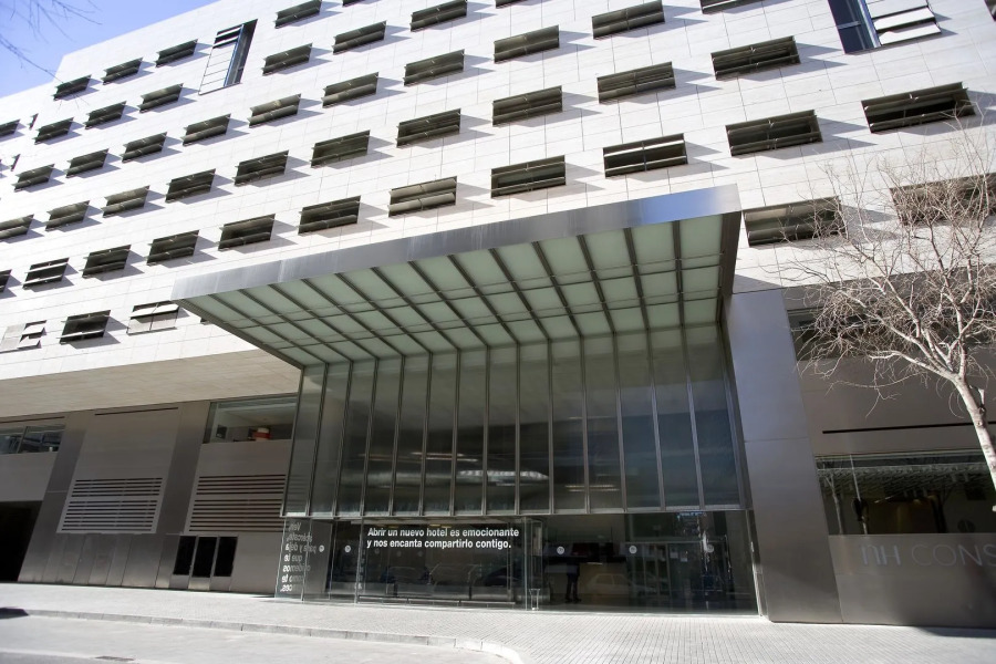 NH Collection Barcelona Constanza