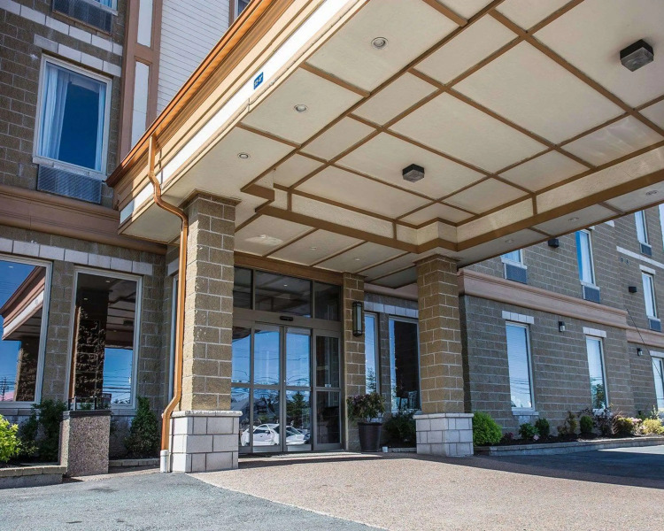 Comfort Hotel Bayer's Lake